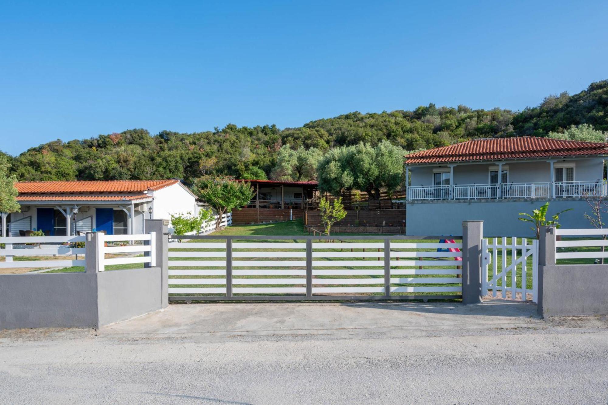 Studios Vagelis Kalamítsion Exterior foto